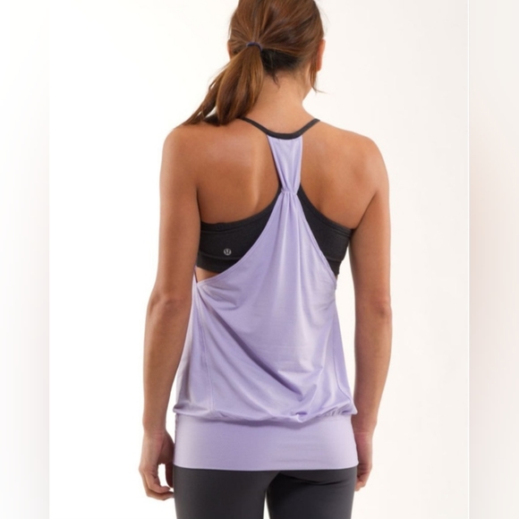 Lululemon tank Sz4 - Picture 2 of 5